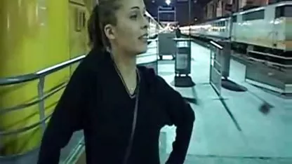 Izbor najboljih cumshotova s ​​crvenim pilićima