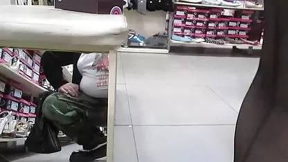 Veronica Rodriguez u crnom rublju seksa s prijateljem na datum