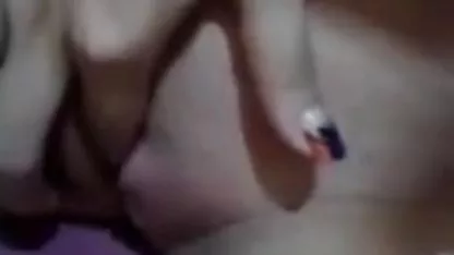Bald Ambal fucks nekoliko mladih mamaca