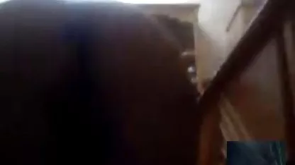 Mladi novinar ima rak za lijepu ljubavnicu