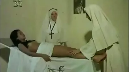 Sensei uči seksualni seks tijekom yoge