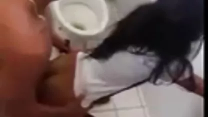 Dvostruko prodiranje iz hotela u hotelu tijekom grupnog interracial sexa