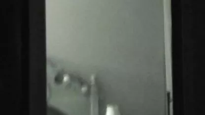 Ruski đavac umjesto kuhanja sramotno se skuži u kuhinji sa svojim voljenim muškarcem