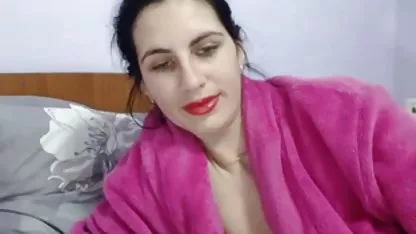 Nova djevojka daje grupni seks