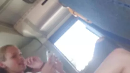 Sport Ruski momak sjeo je s djevojkom koja je izgubila raka
