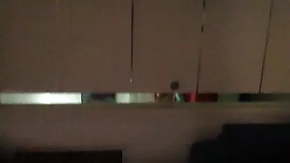 Prošao i odbacio lijepu plavušu u svojoj sobi