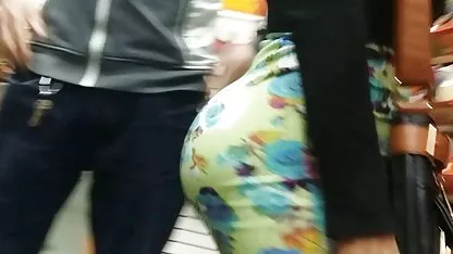 Par prekrasnih lezbijki jebeno s remenom