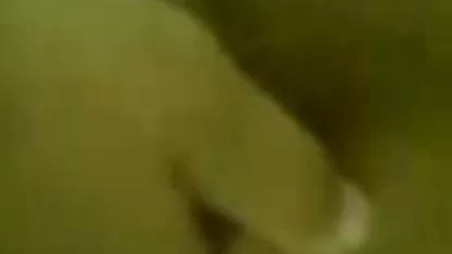 Kimberly Ann nalazi se na terenu s voditeljem ureda