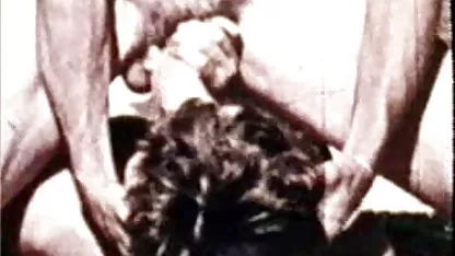 Tajni susjed pomogao je pilić u trzaj i jebeno u isto vrijeme